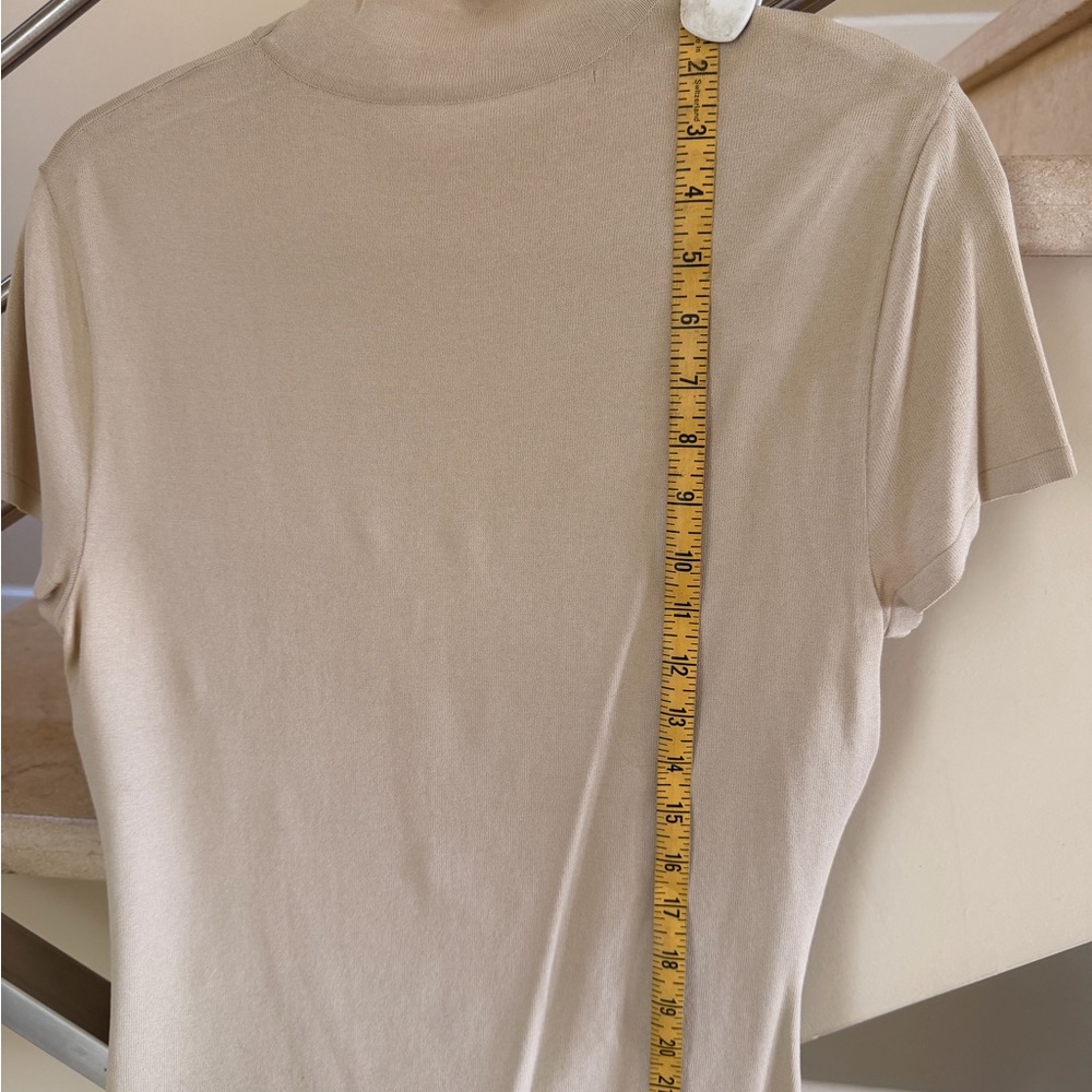 Valentino Cream Short-Sleeve Turtleneck Top with Front Twist - Picture 9 of 12
